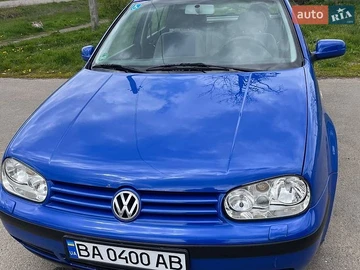 Авто Volkswagen Golf 2000 № 8890313