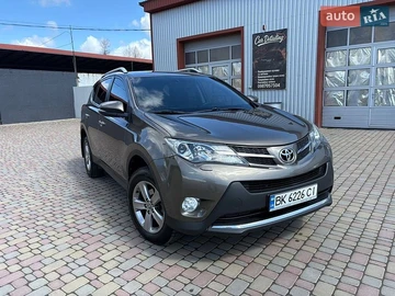 Авто Toyota Rav4 2015 № 8890404