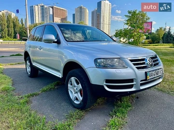 Авто Volkswagen Touareg 2006 № 8890420