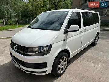 Авто Volkswagen Transporter 2017 № 8890441