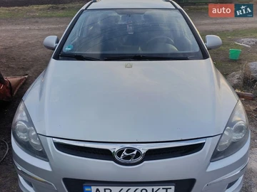 Авто Hyundai I30 2009 № 8890455