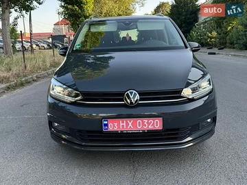 Авто Volkswagen Touran 2022 № 8890504