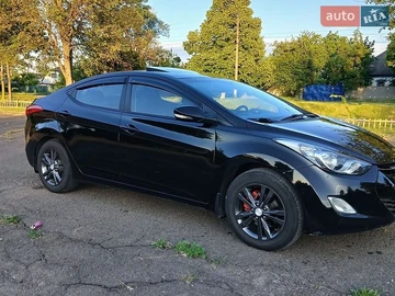 Авто Hyundai Elantra 2012 № 8890711
