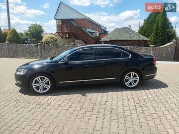 Авто Volkswagen Passat 2013 № 8890726