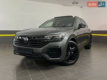 Авто Volkswagen Touareg 2022 № 8890789