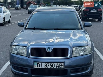 Авто Skoda Superb 2004 № 8890808