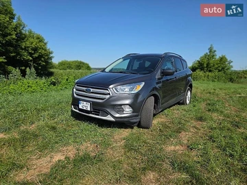 Авто Ford Escape 2018 № 8890928