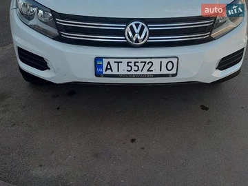Авто Volkswagen Tiguan 2015 № 8890943