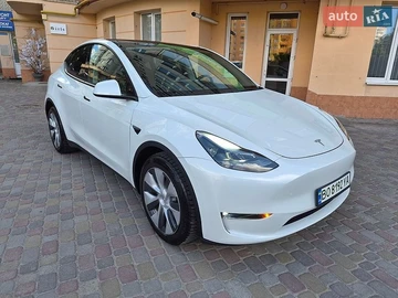 Авто Tesla Model Y 2023 № 8890978