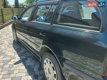 Авто Skoda Octavia 2000 № 8891123