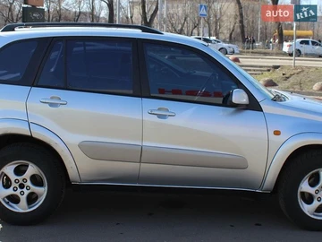Авто Toyota Rav4 2002 № 8891207