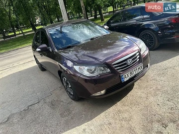 Авто Hyundai Elantra 2010 № 8891210