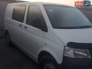 Авто Volkswagen Transporter 2004 № 8891211