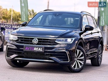 Авто Volkswagen Tiguan 2022 № 8891427