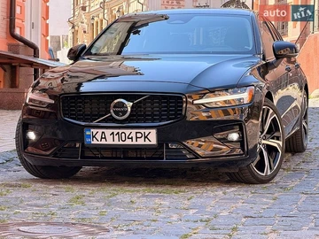 Авто Volvo S60 2023 № 8891431