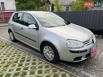 Авто Volkswagen Golf 2004 № 8891615
