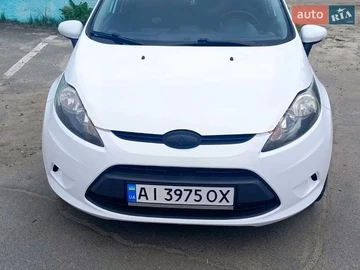 Авто Ford Fiesta 2012 № 8891620