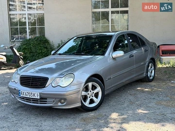 Авто Mercedes C-Class 2005 № 8891622
