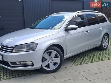Авто Volkswagen Passat 2012 № 8891733