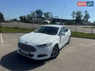 Авто Ford Mondeo 2016 № 8891748