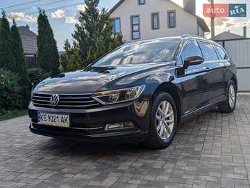 Авто Volkswagen Passat 2015 № 8891756