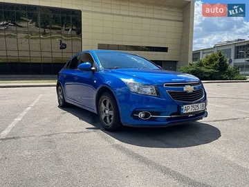 Авто Chevrolet Cruze 2010 № 8892065