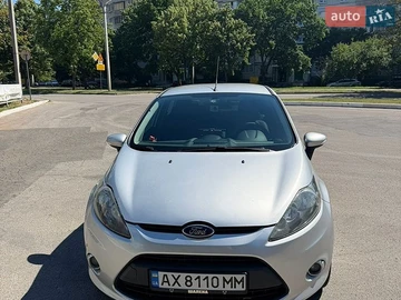 Авто Ford Fiesta 2011 № 8892150