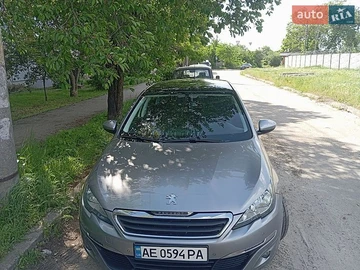 Авто Peugeot 308 2015 № 8892219