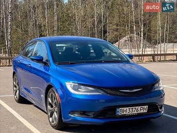 Авто Chrysler 200 2016 № 8892244