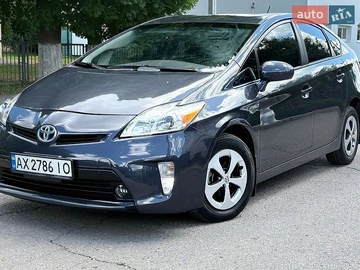 Авто Toyota Prius 2015 № 8892249