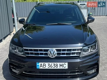 Авто Volkswagen Tiguan 2018 № 8892400