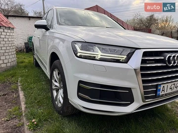 Авто Audi Q7 2015 № 8892429
