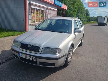 Авто Skoda Octavia 2002 № 8892545