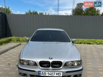 Авто BMW 5 Series 2001 № 8892601