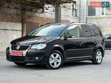 Авто Volkswagen Touran 2008 № 8892769