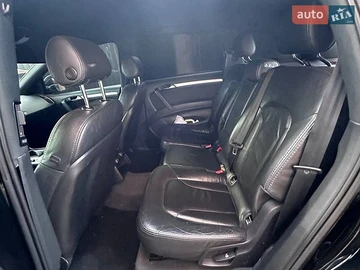 Авто Audi Q7 2007 № 8892853