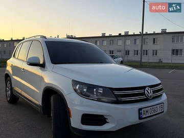 Авто Volkswagen Tiguan 2015 № 8892922
