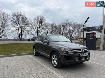 Авто Volkswagen Touareg 2011 № 8892953