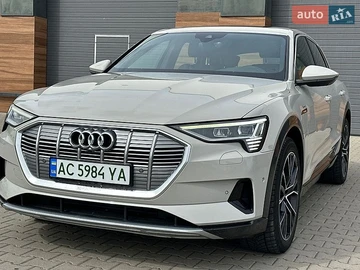 Авто Audi E-Tron 2020 № 8893097