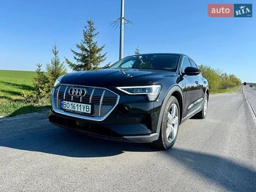Авто Audi E-Tron 2019 № 8893104