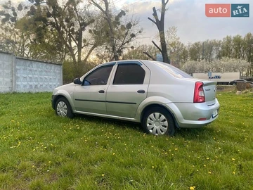 Авто Renault Logan 2011 № 8893143