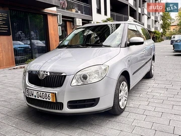 Авто Skoda Fabia 2009 № 8893394
