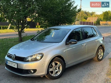 Авто Volkswagen Golf 2012 № 8893399