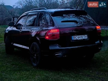 Авто Porsche Cayenne 2007 № 8893572