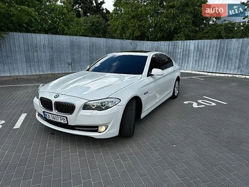 Авто BMW 5 Series 2012 № 8893592