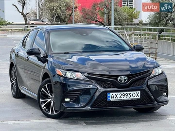 Авто Toyota Camry 2019 № 8893595