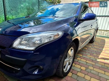 Авто Renault Megane 2011 № 8893607