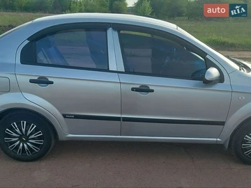 Авто Chevrolet Aveo 2008 № 8893789