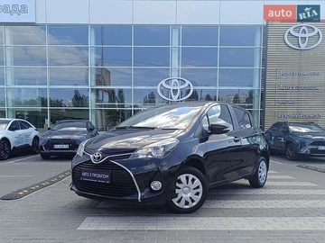 Авто Toyota Yaris 2014 № 8893873