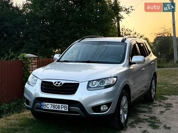 Авто Hyundai Santa Fe 2012 № 8893877
